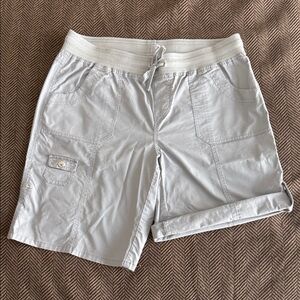 Style&Co Women’s Gray/Blue Cargo Shorts with Elastic Drawstring Waist Size 8